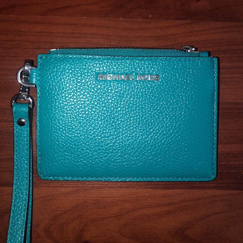 Michael Kors Wristlet Wallet